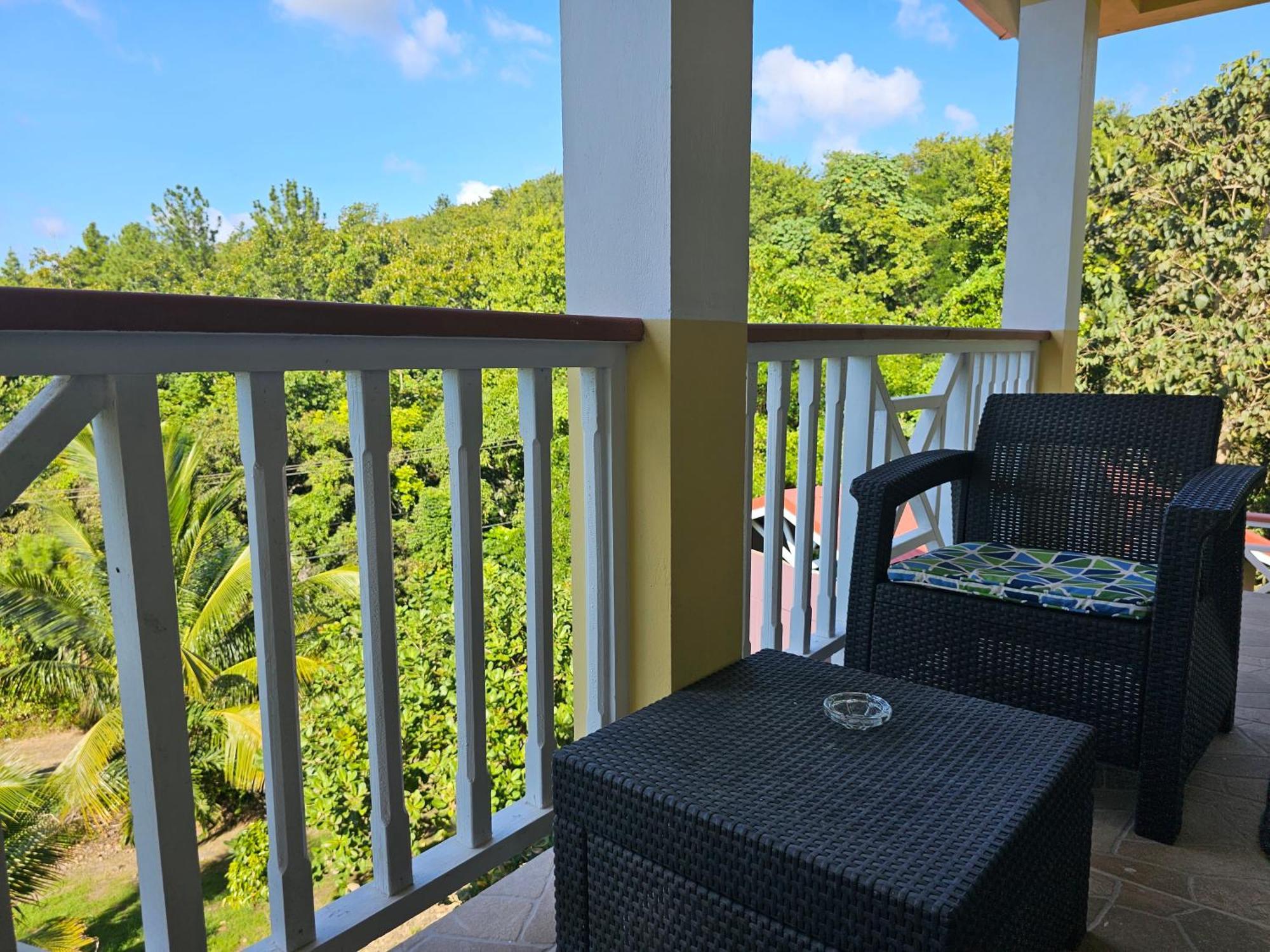 Royal Escape - 2 Apartamento Anse La Raye Quarto foto